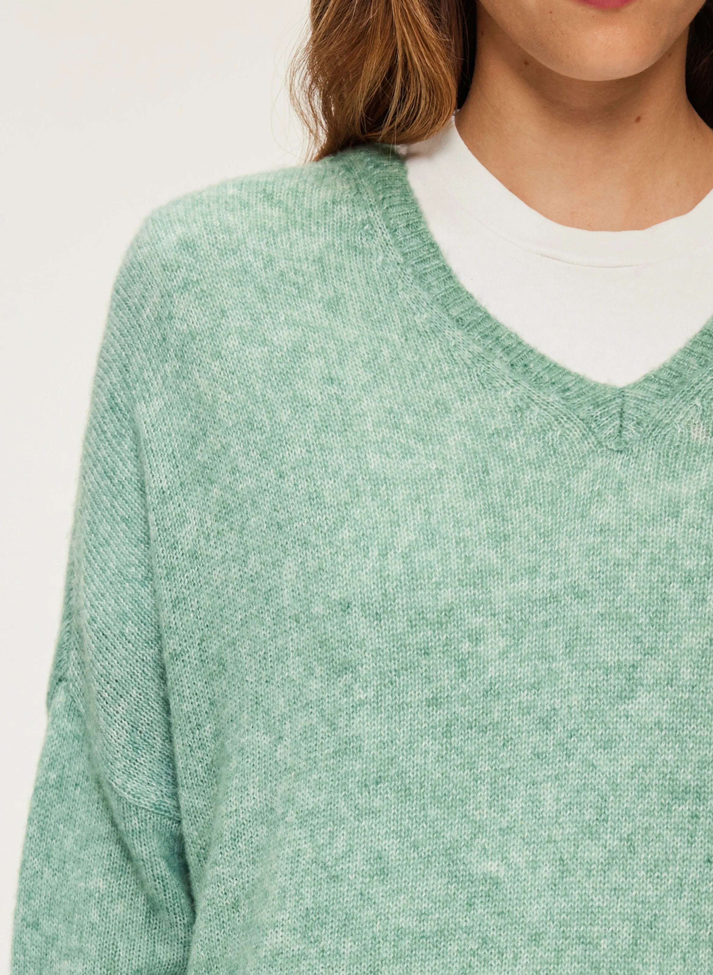 JOURNA - Pull col V en laine mélangée | Vert