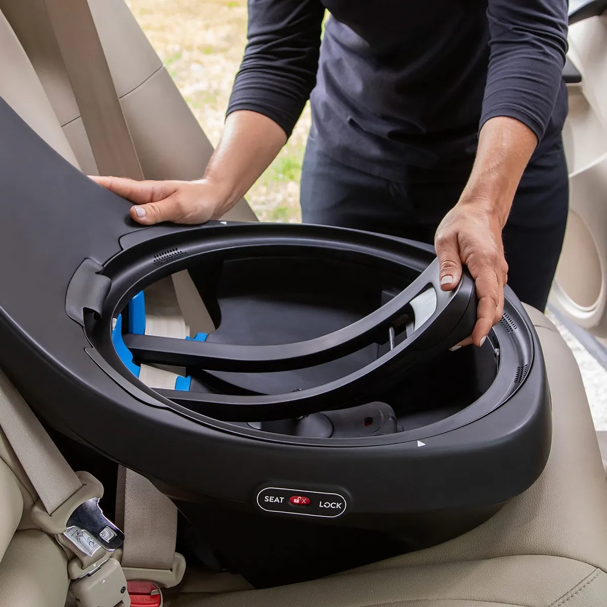 Evenflo Siège d’Auto 2-en-1 Rotatif Slim Revolve 360 GOLD avec SensorSafe - Gris Perle