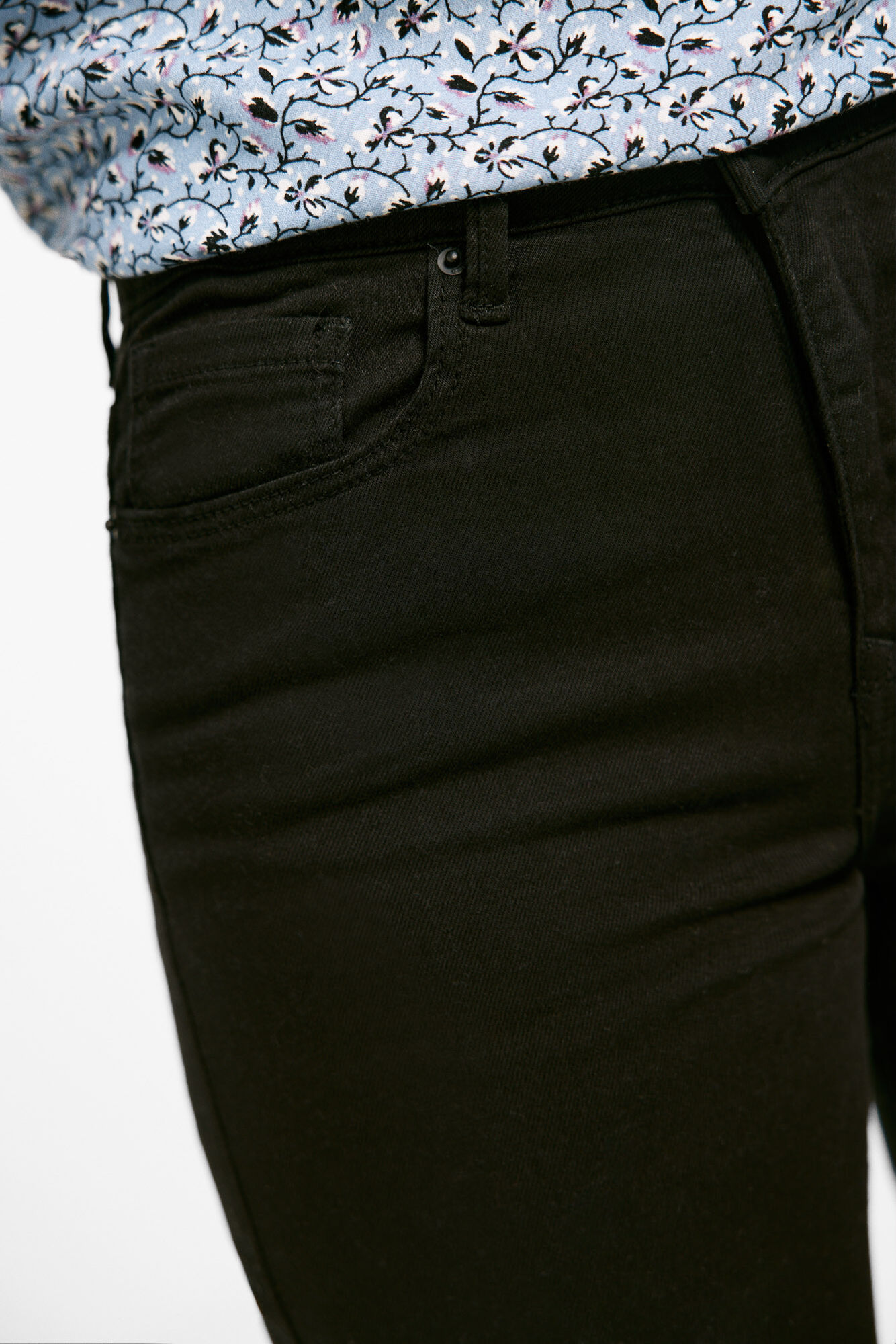 Calça jeans com lavagem sustentável e corte bota™