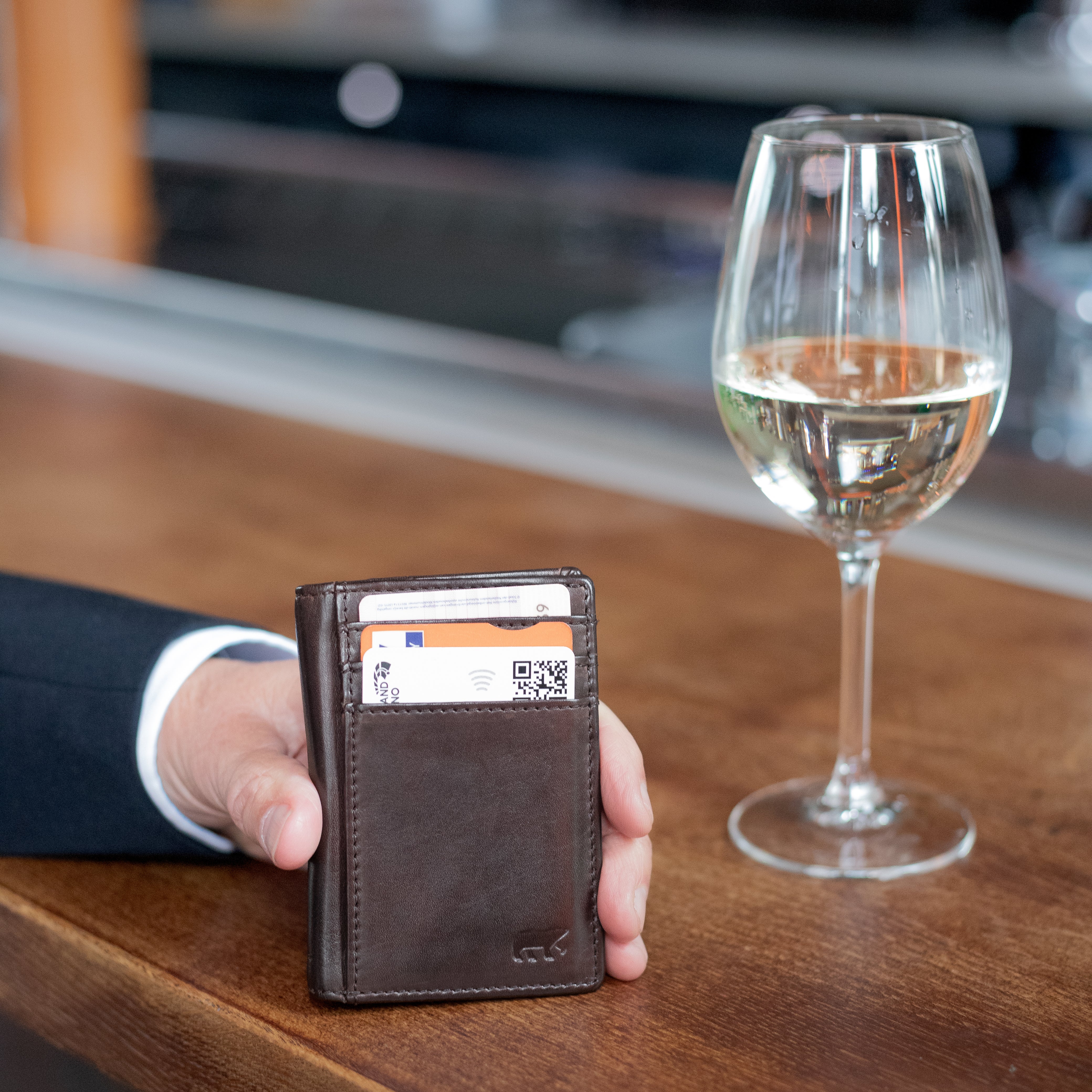 Pasjeshouder met briefgeldvak 'Michel' cognac Cognac