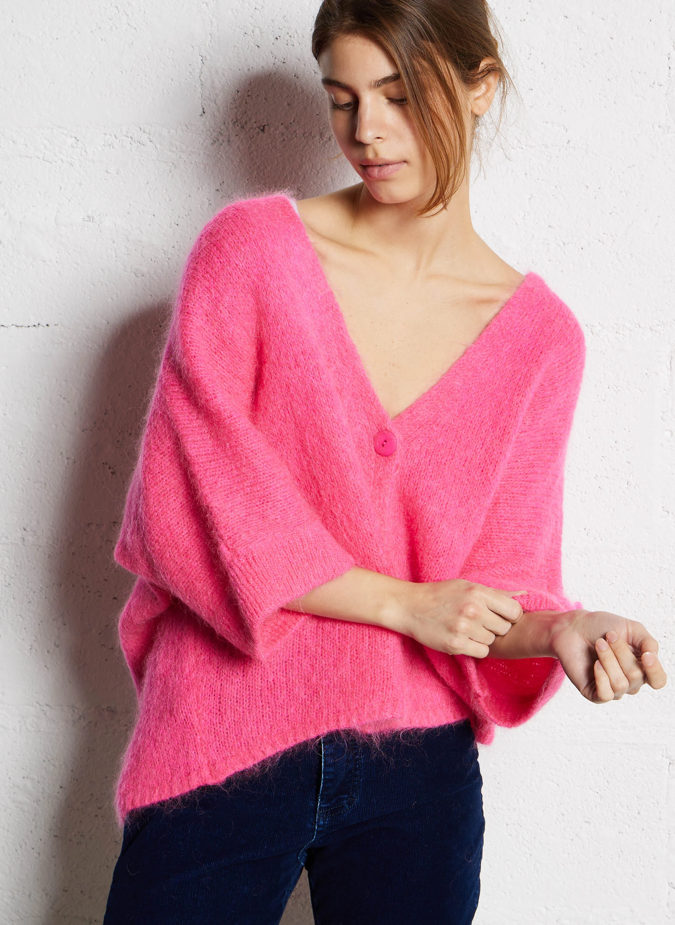 Gilet à col V ample en maille mélangée | Rose