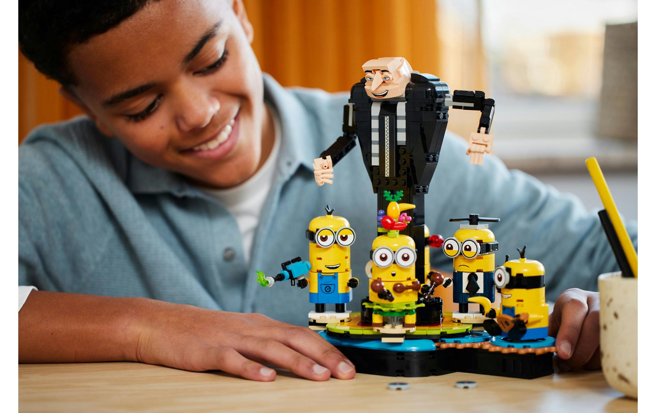Despicable Me 4 Gru und die Minions 75582Bau- und Spielset mit Filmfiguren