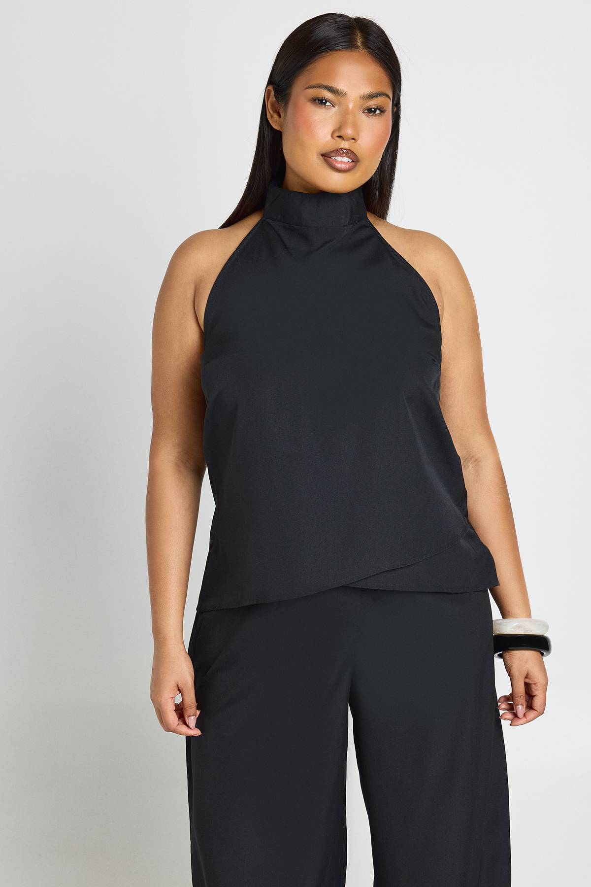 boohoo Ensemble Grande Taille Top Dos Nu Et Pantalon Large En Crêpe