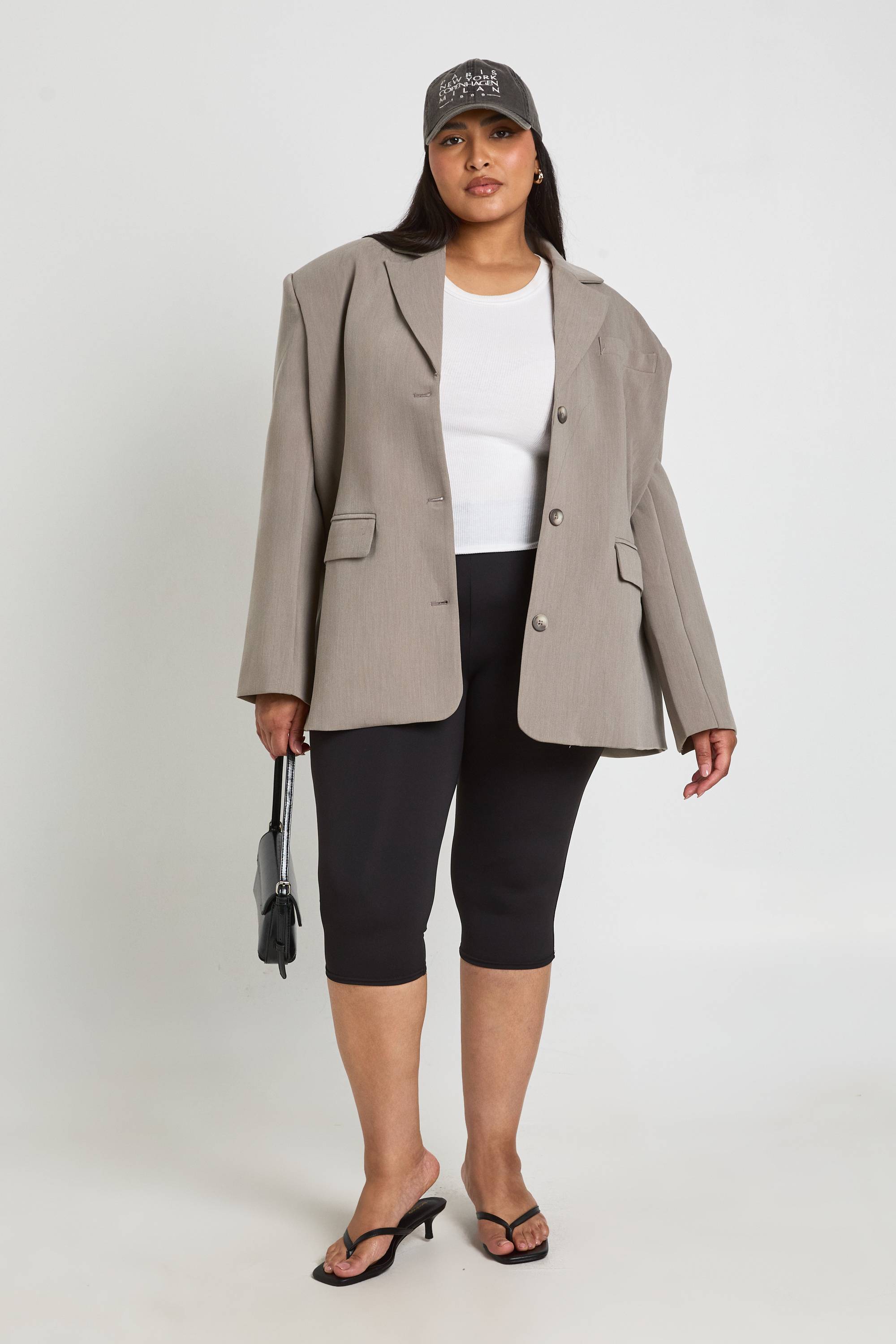 boohoo Legging Capri Sculptant Grande Taille