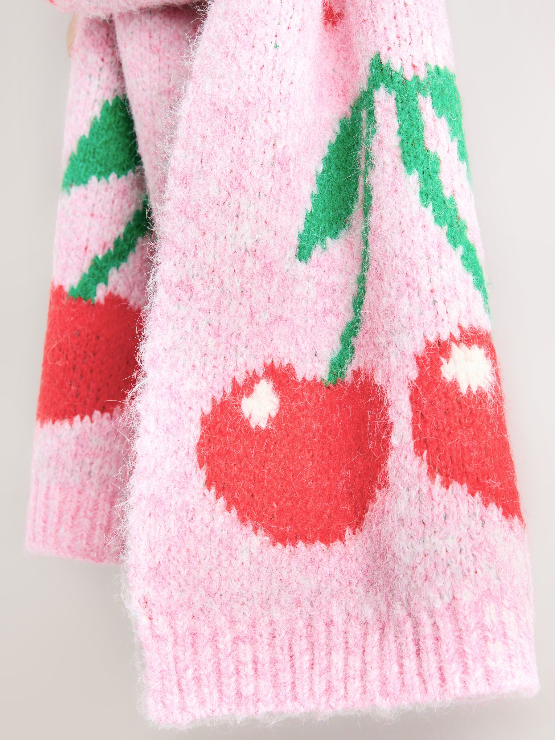 Roze - Cherry Slogan Knitted Heavyweight Scarf