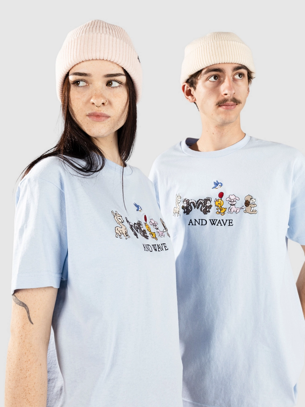Smile And Wave Barnyard T-Shirt sky blue