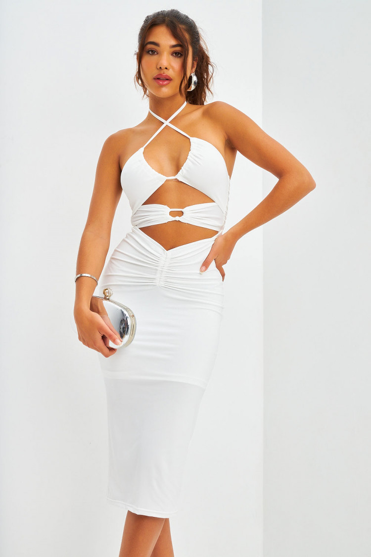 Robe blanche mi-longue ajourée et froncée