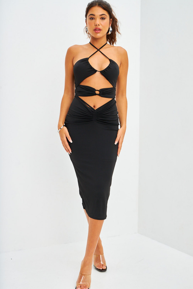 Robe noire mi-longue ajourée et froncée