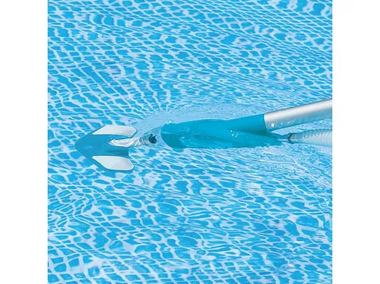 Kit d'entretien piscine luxe Vac+ Intex