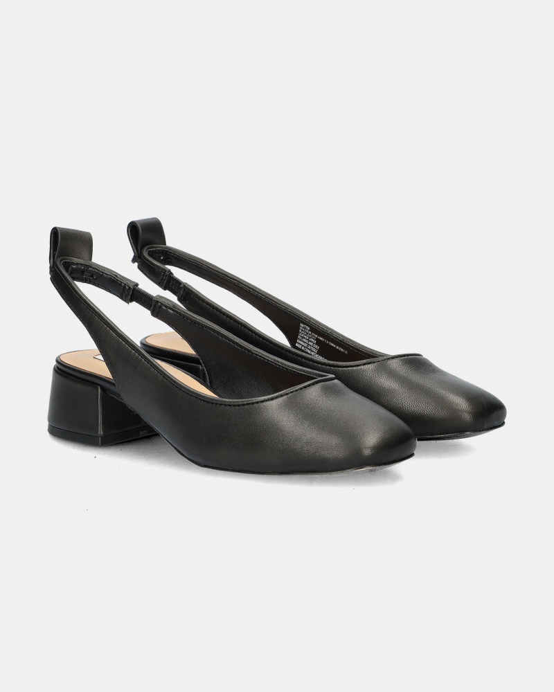 Steve Madden Smitten Ballerinas & instappers  - zwart
