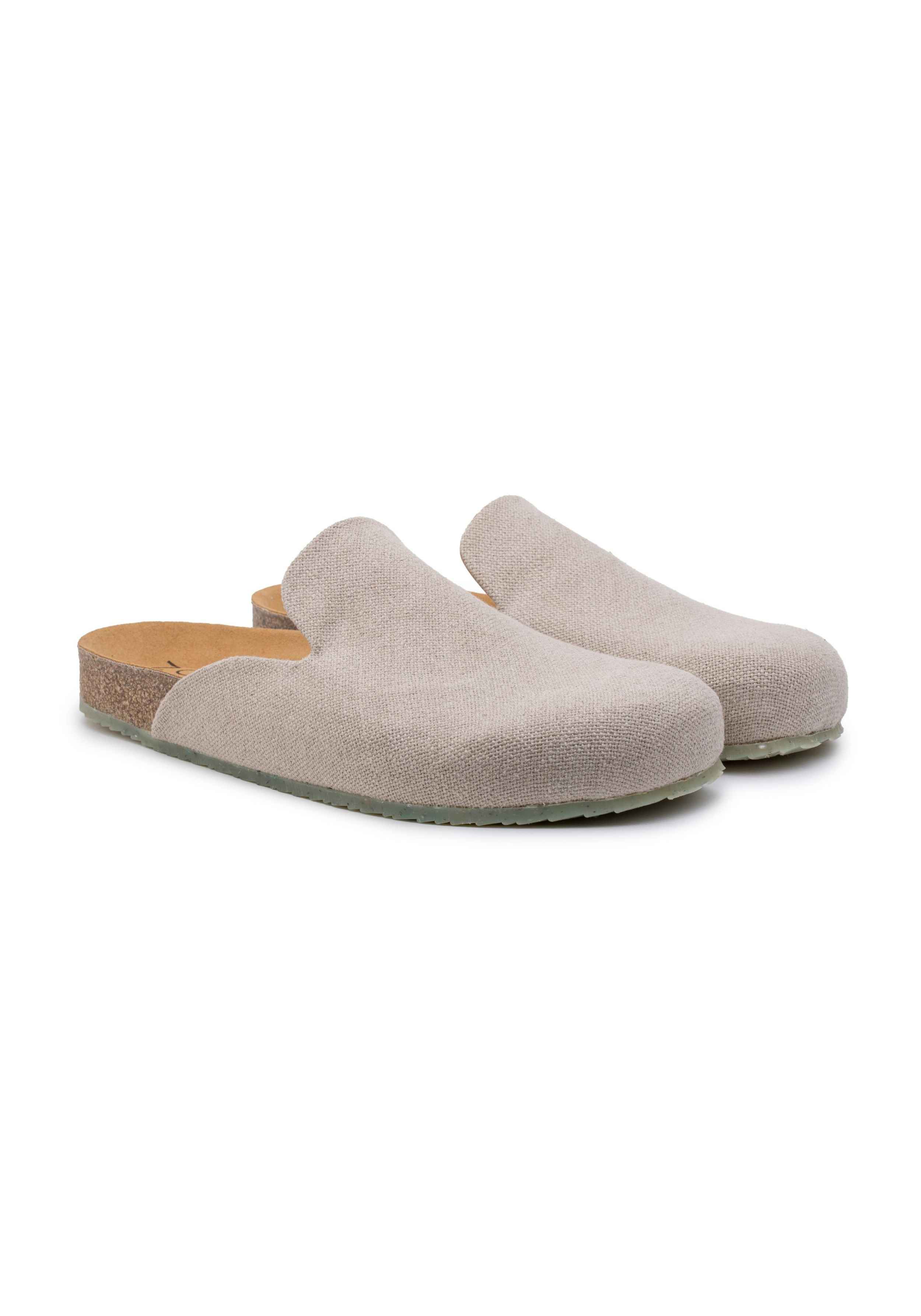 Zouri from the Ocean Clogs Atlantic Natural - vegan