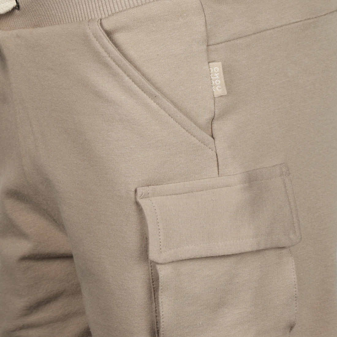 Koko Noko Koko Noko jogging short, cargo sand