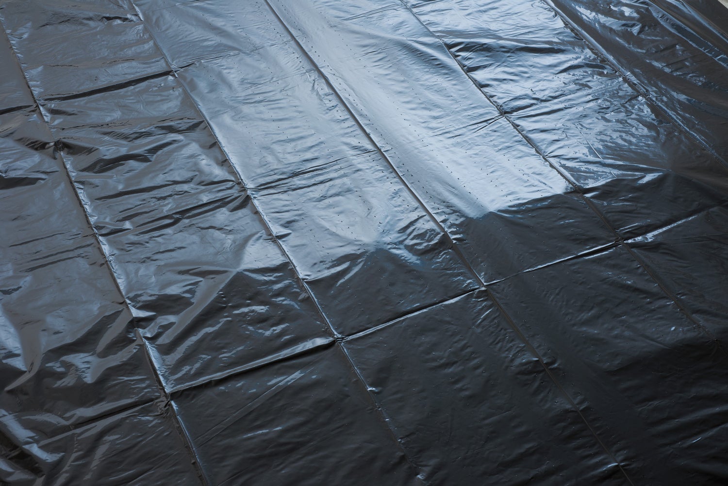 Nature aardbeienfolie geperforeerd 1,4 x 10 m zwart