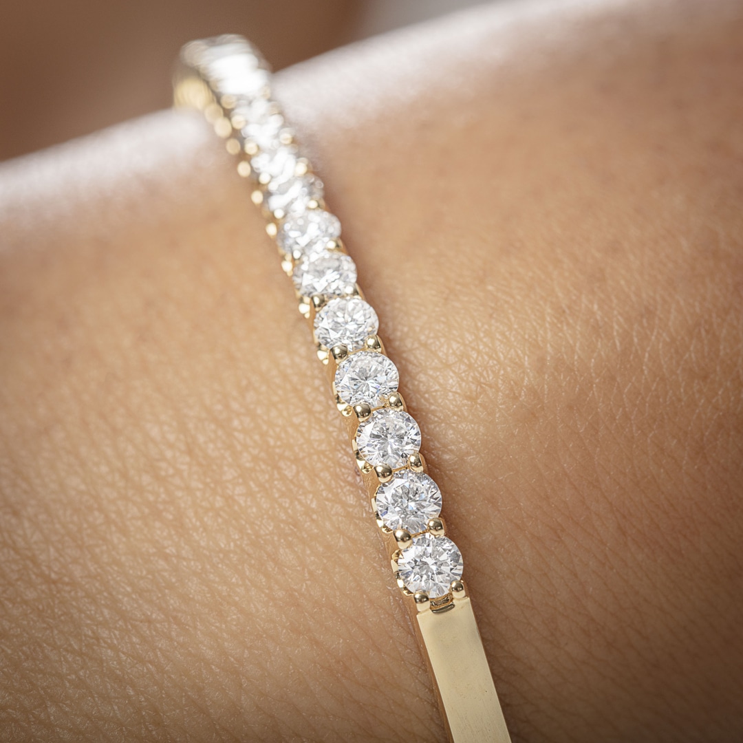 3.00 Karat Diamantarmreif oval 750/18 K Gelbgold