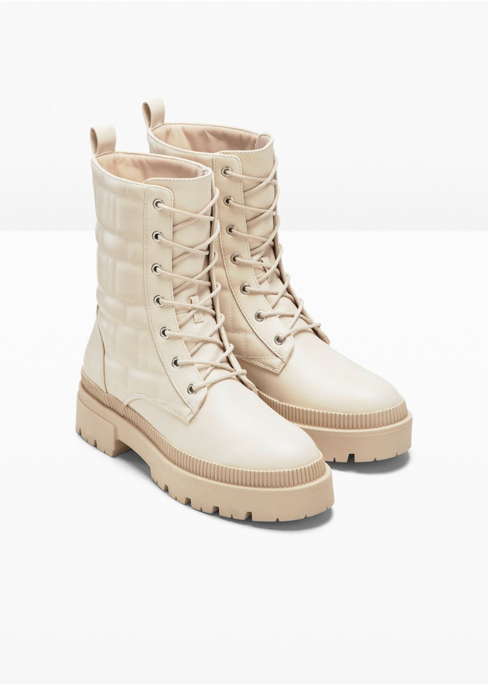 Boots à lacets