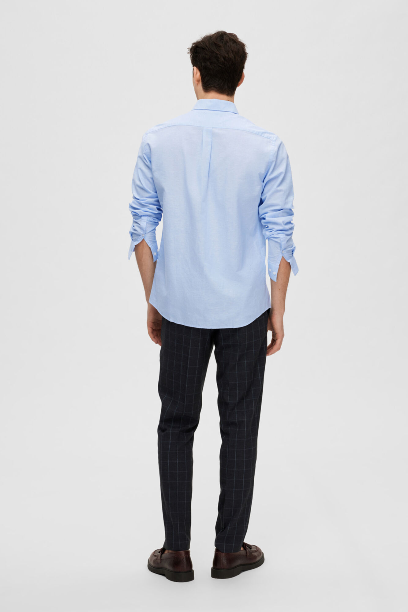 Camisa de manga comprida em linho e algodão orgânicos. - Azul