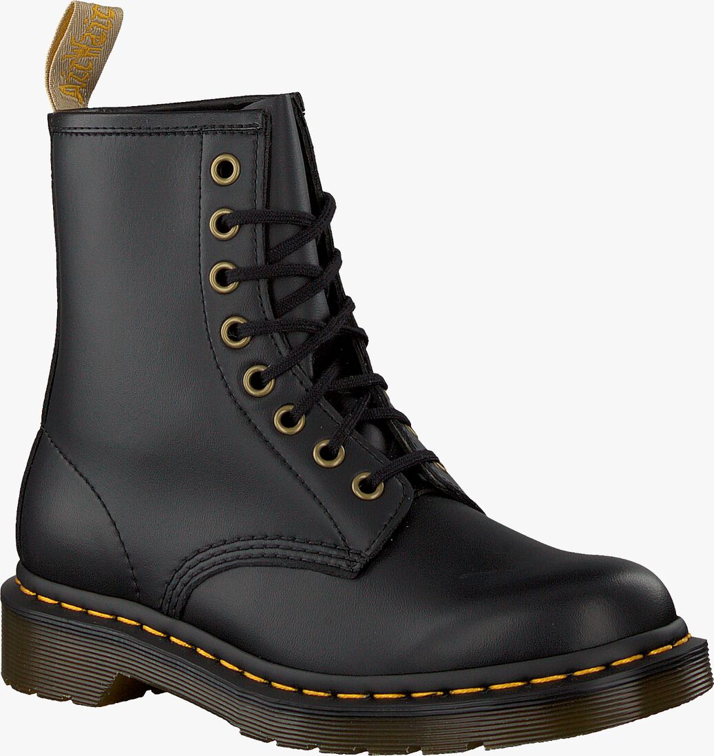 DR MARTENS zwarte dr martens veterboots 1460 vegan