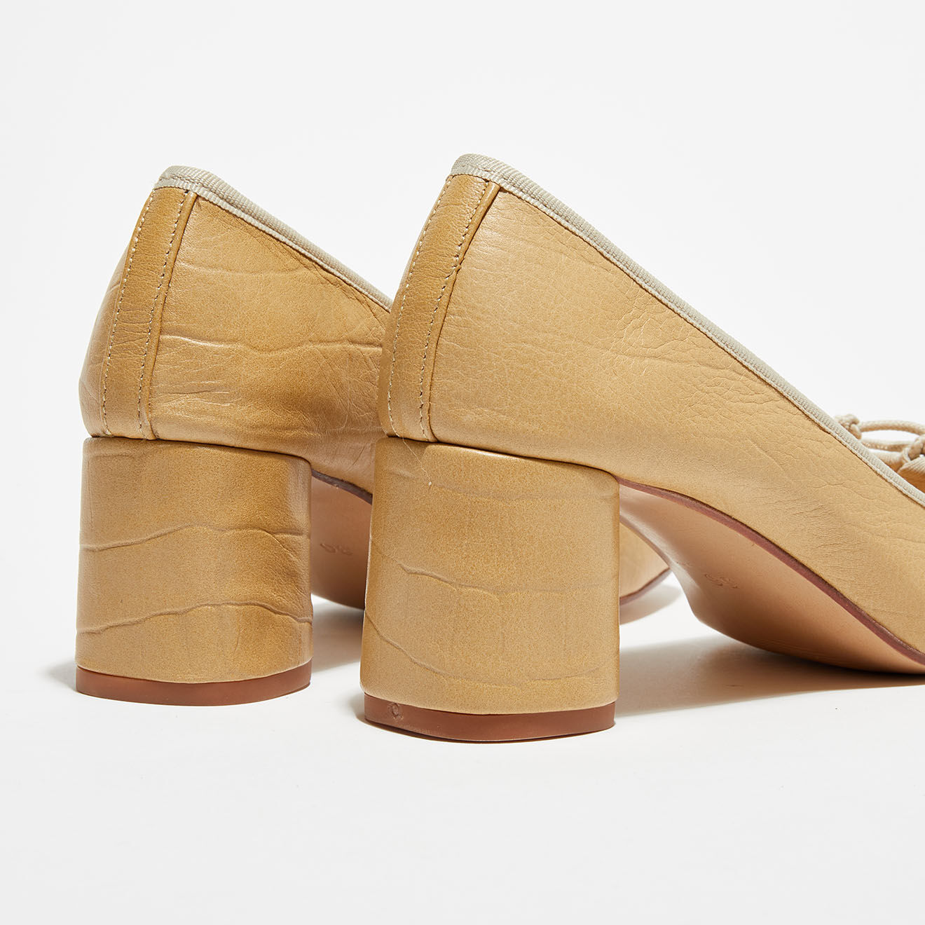 Quartier Latin Ballerines en Cuir Charlie jaunes - Talon 6 cm