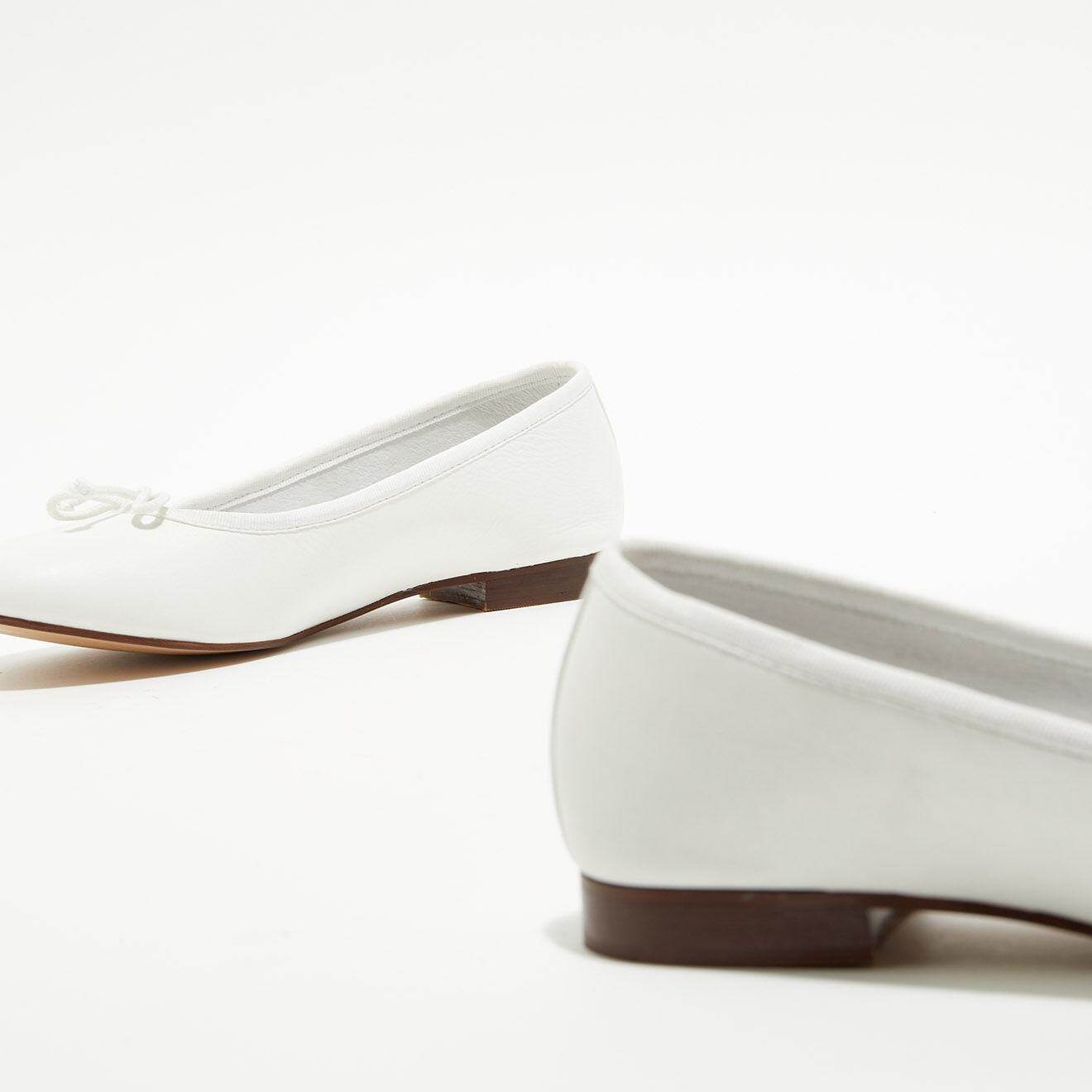 Quartier Latin Ballerines en Cuir Jeanne blanches