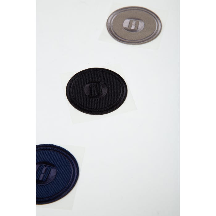 Atelier Veritas-Set van ronde patches met logo
