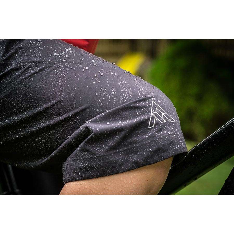 7mesh Revo MTB Fietsbroek Kort Zwart Dames