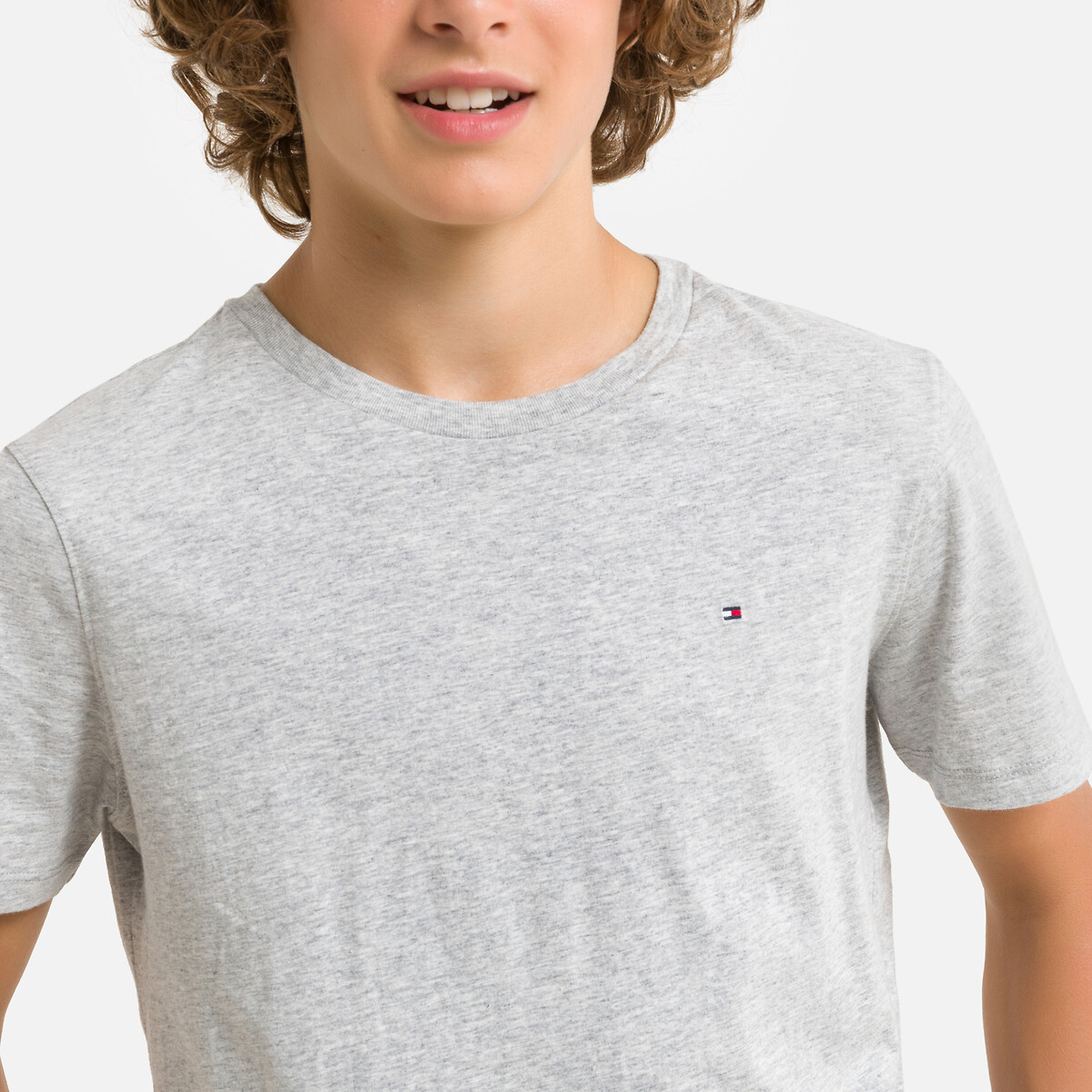 TOMMY HILFIGER<br>Camiseta de gola redonda em algodão orgânico