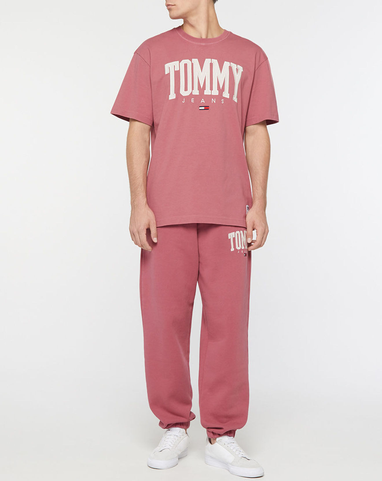Tommy Jeans T-Shirt Abo Tjm Collegiate rose foncé