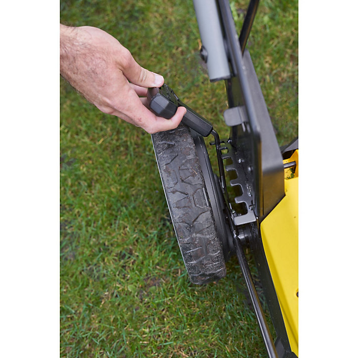 Tondeuse autopropulsée Stanley Fatmax V20