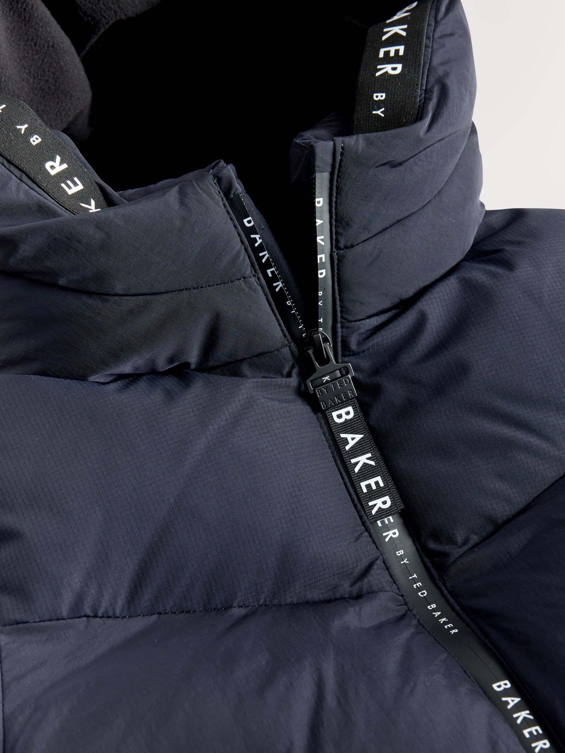 Marineblauw - Baker by Ted Baker - Regenbestendige gewatteerde jacks