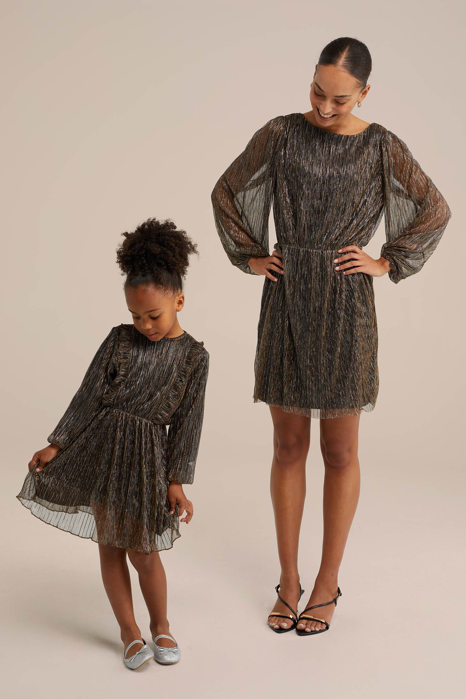 Meisjes jurk met glittergaren WE Fashion Goud