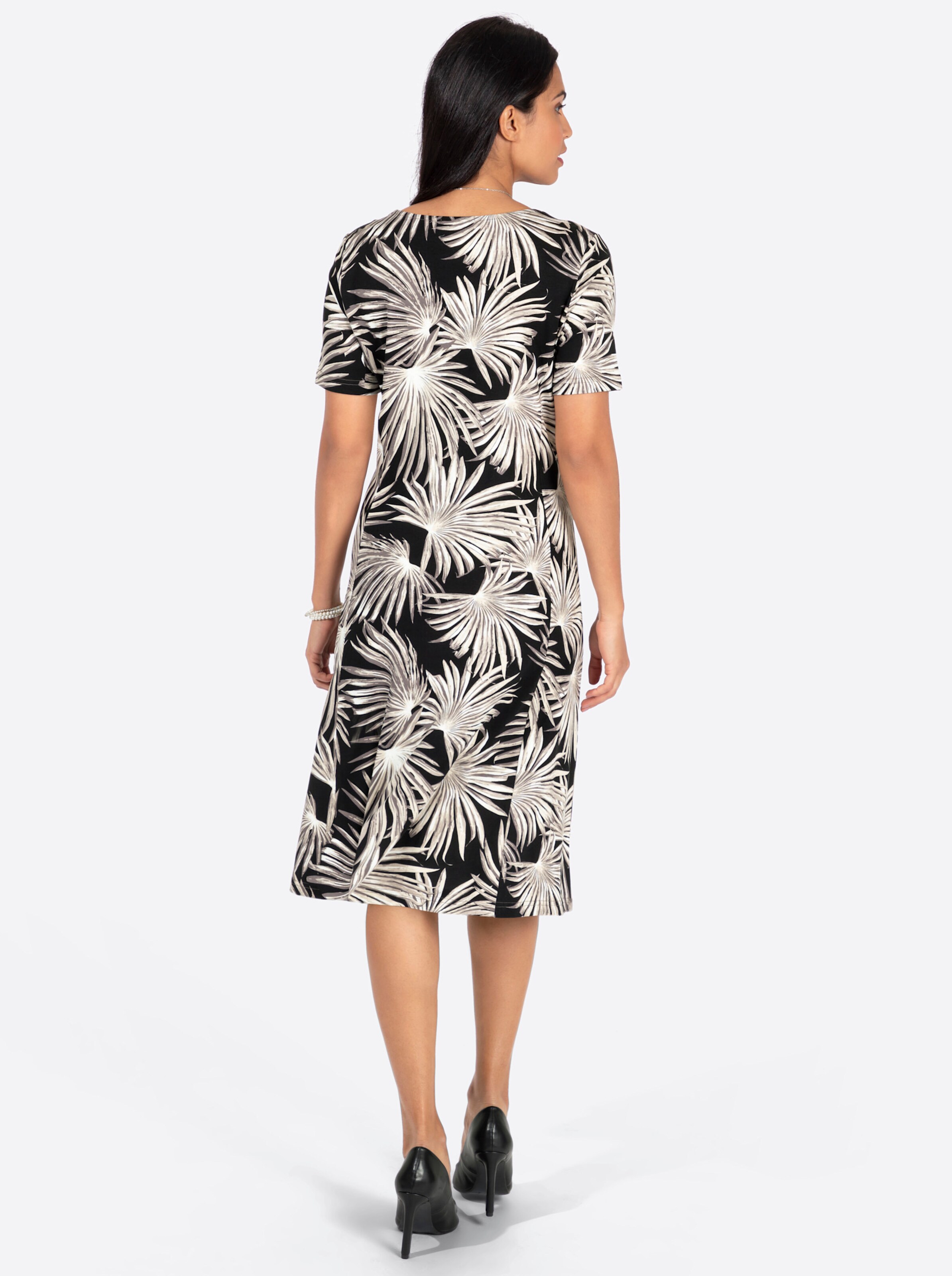 Jerseykleid in schwarz-sesam-bedruckt
