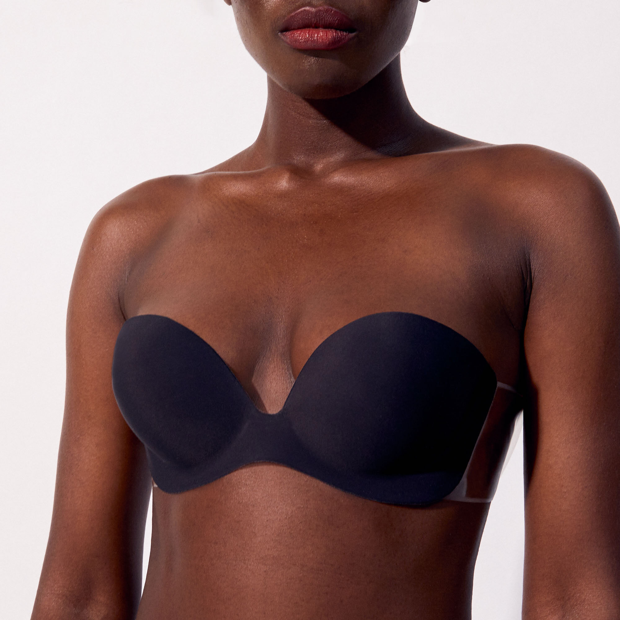 Soutien-gorge bandeau dos nu