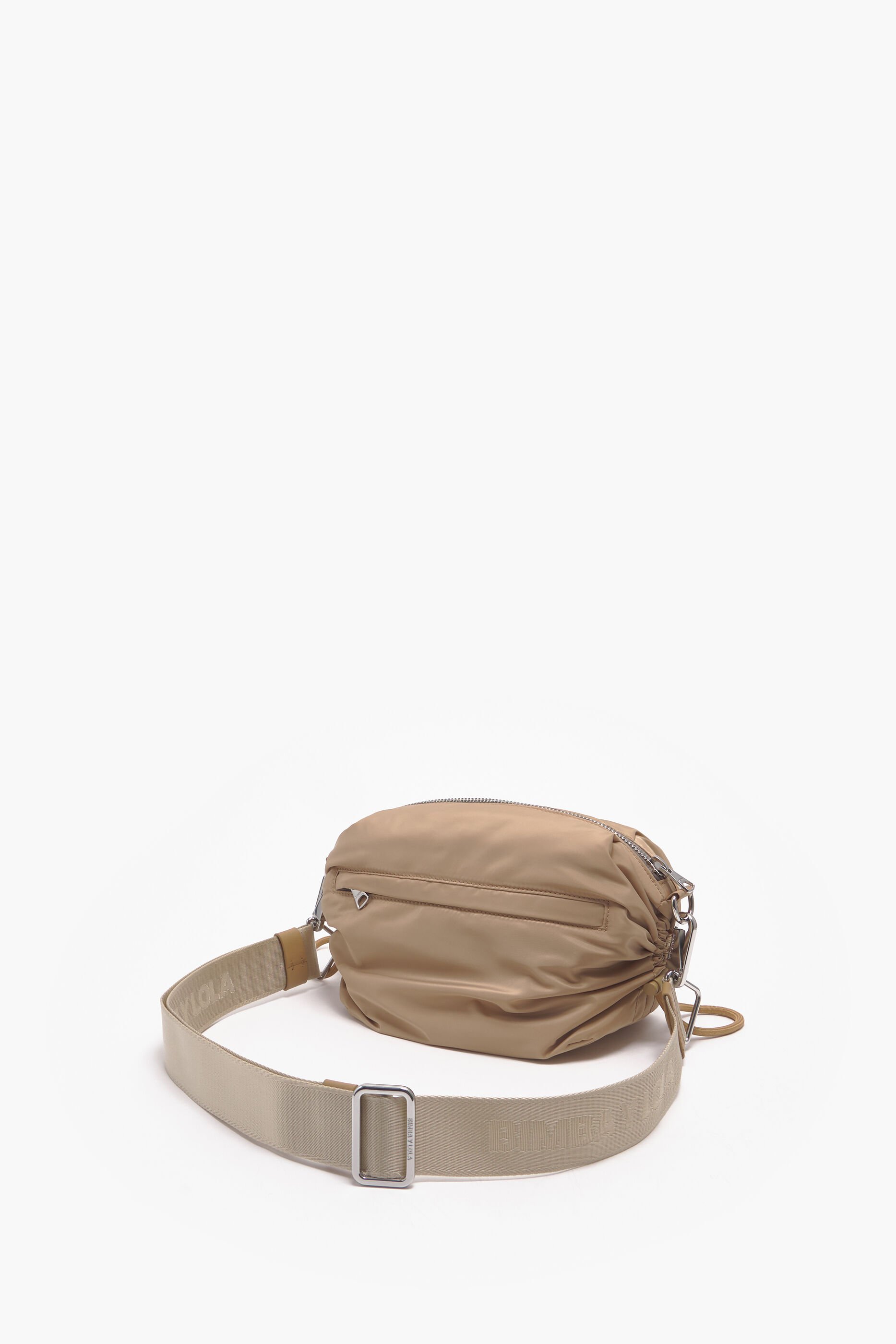 Bolsa de ombro M em nylon franzido cor camelo
