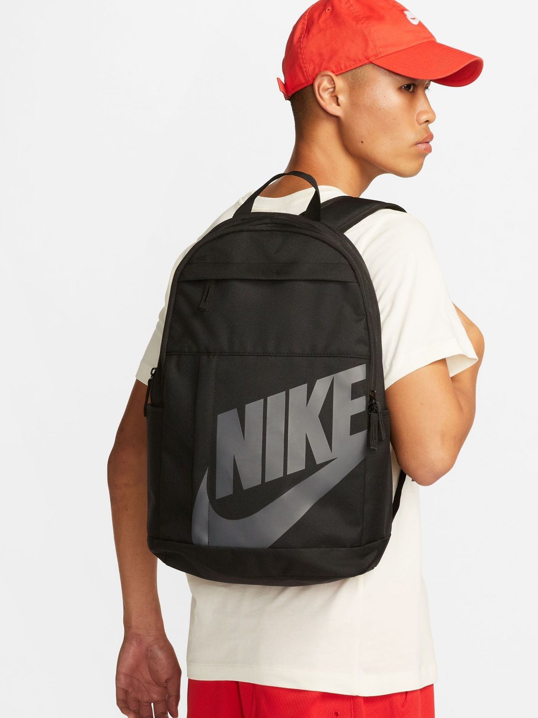 Zwart + antracietgrijs - Nike Elemental rugzak (21L)