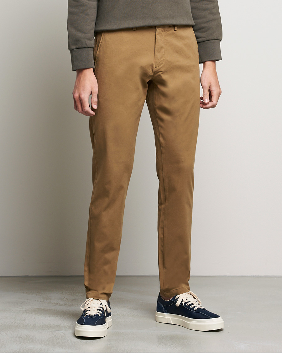 Dockers Cotton Chino Tapered Ermine