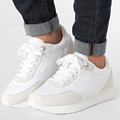 Baskets Femme Essential Runner 7681 White