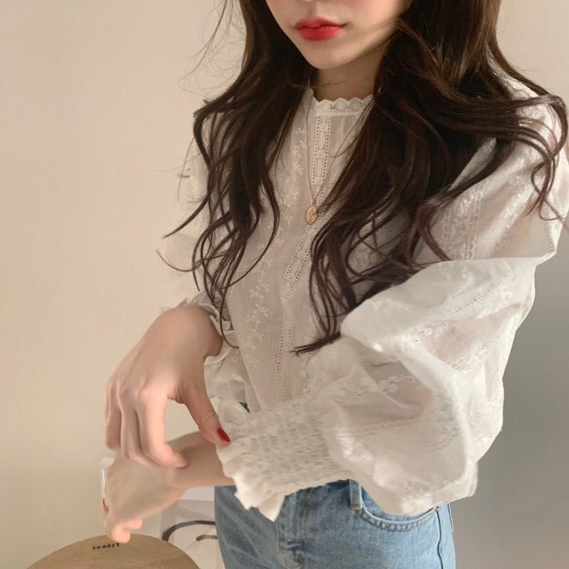 Maisee - Blouse met lantaarnmouwen en kant
