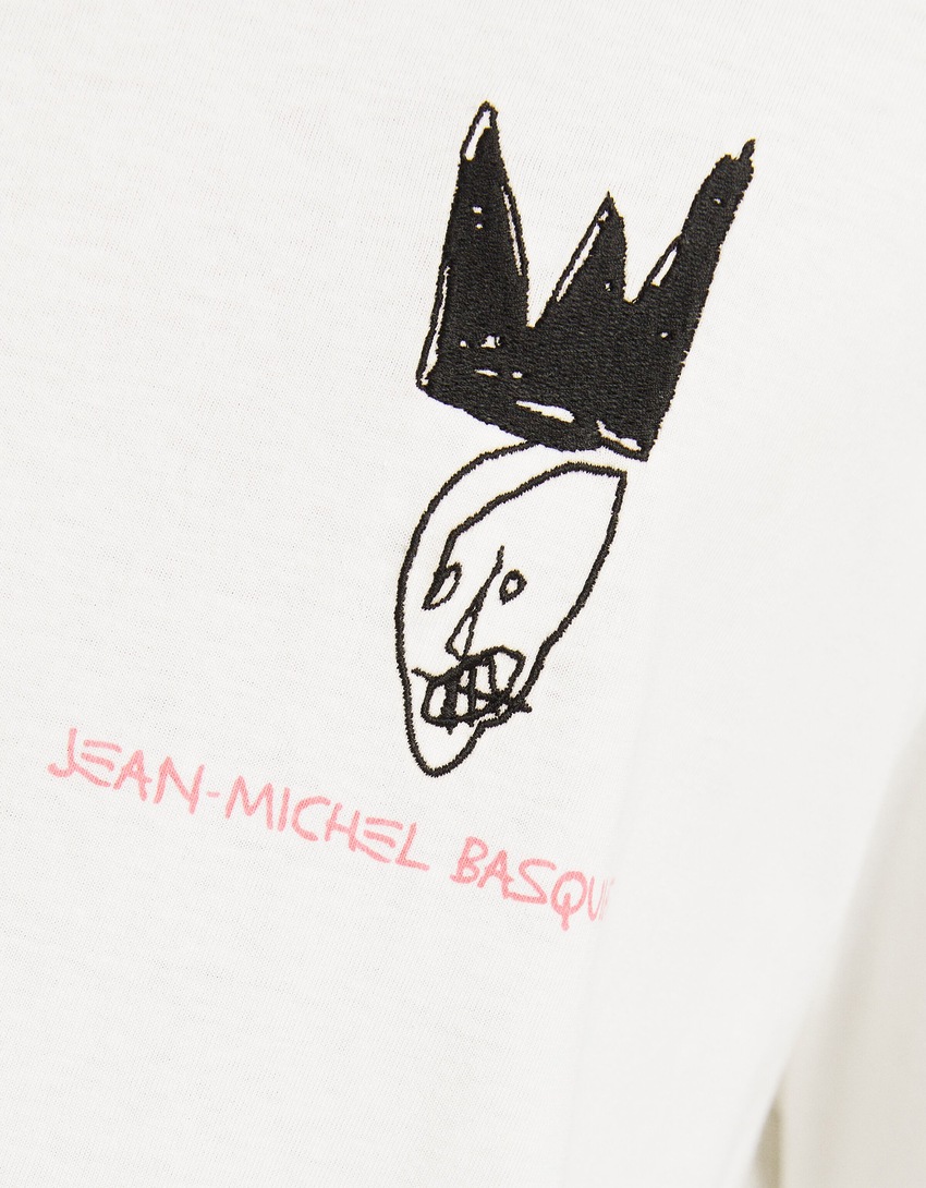 Camiseta Jean-Michel Basquiat de manga curta e corte reto