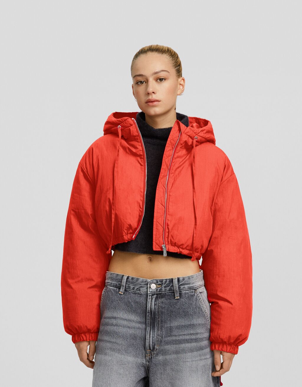 Jaqueta puffer com capuz
