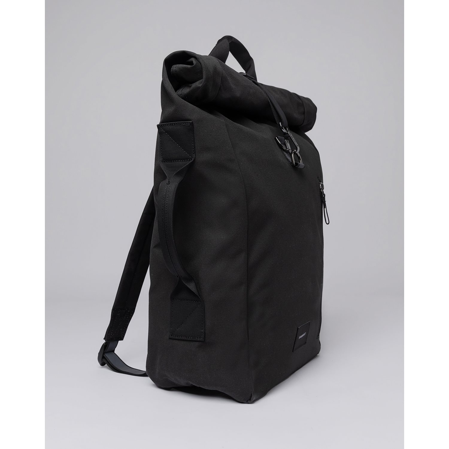 Sandqvist Dante Vegan black with black webbing