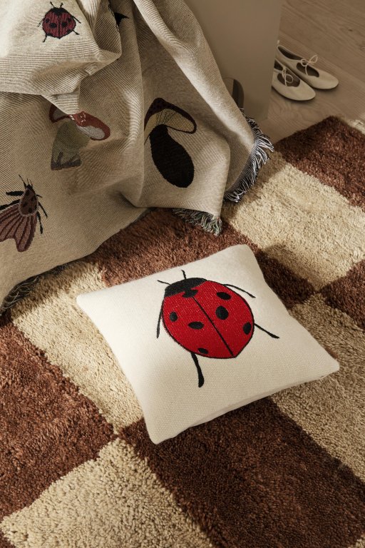Ferm Living Mara Knotted vloerkleed 120x180  dark brick/off-white