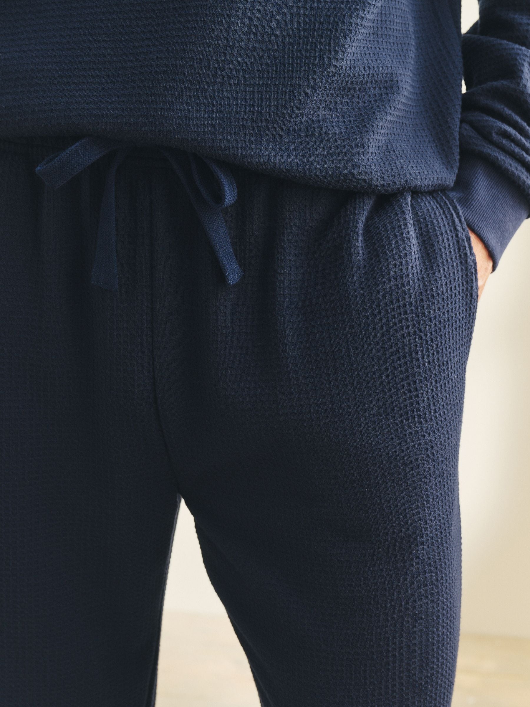 Donkerblauw - Zachte pyjama met top met wafeldessin en lange mouwen