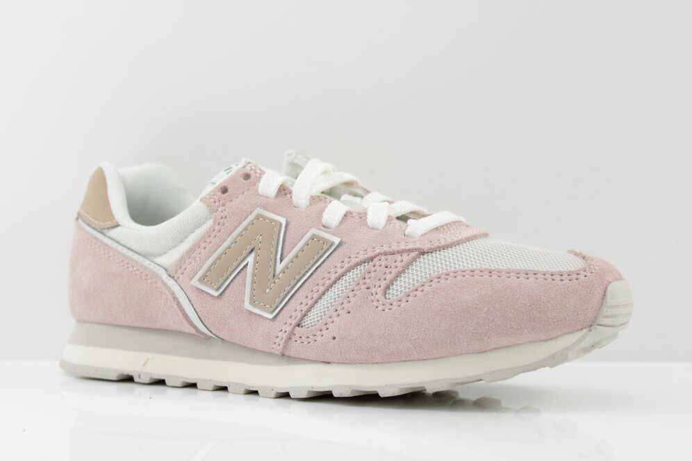 New Balance Sneaker