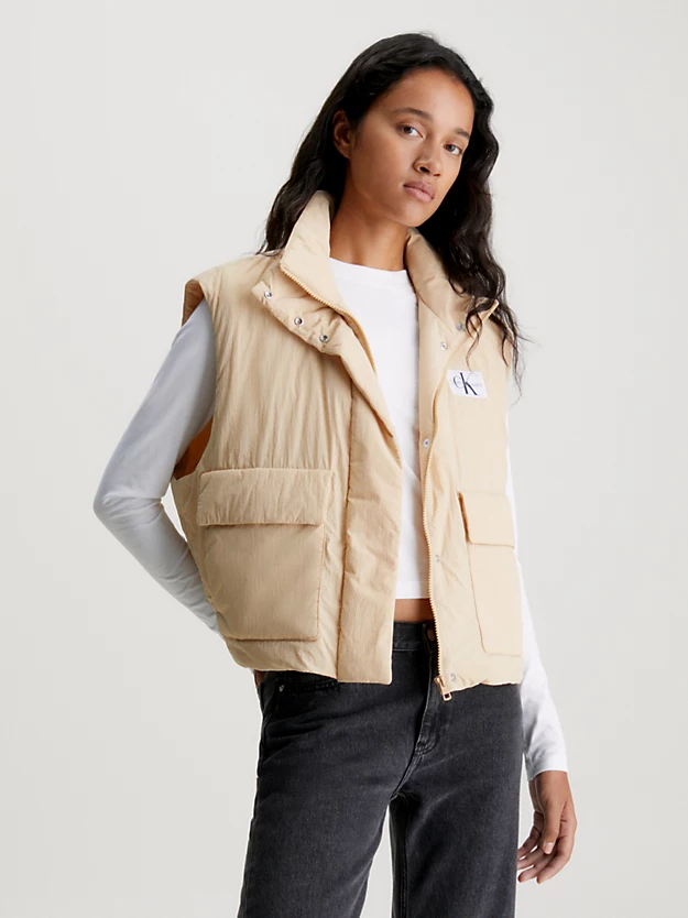 Colete acolchoado de nylon com modelagem folgada