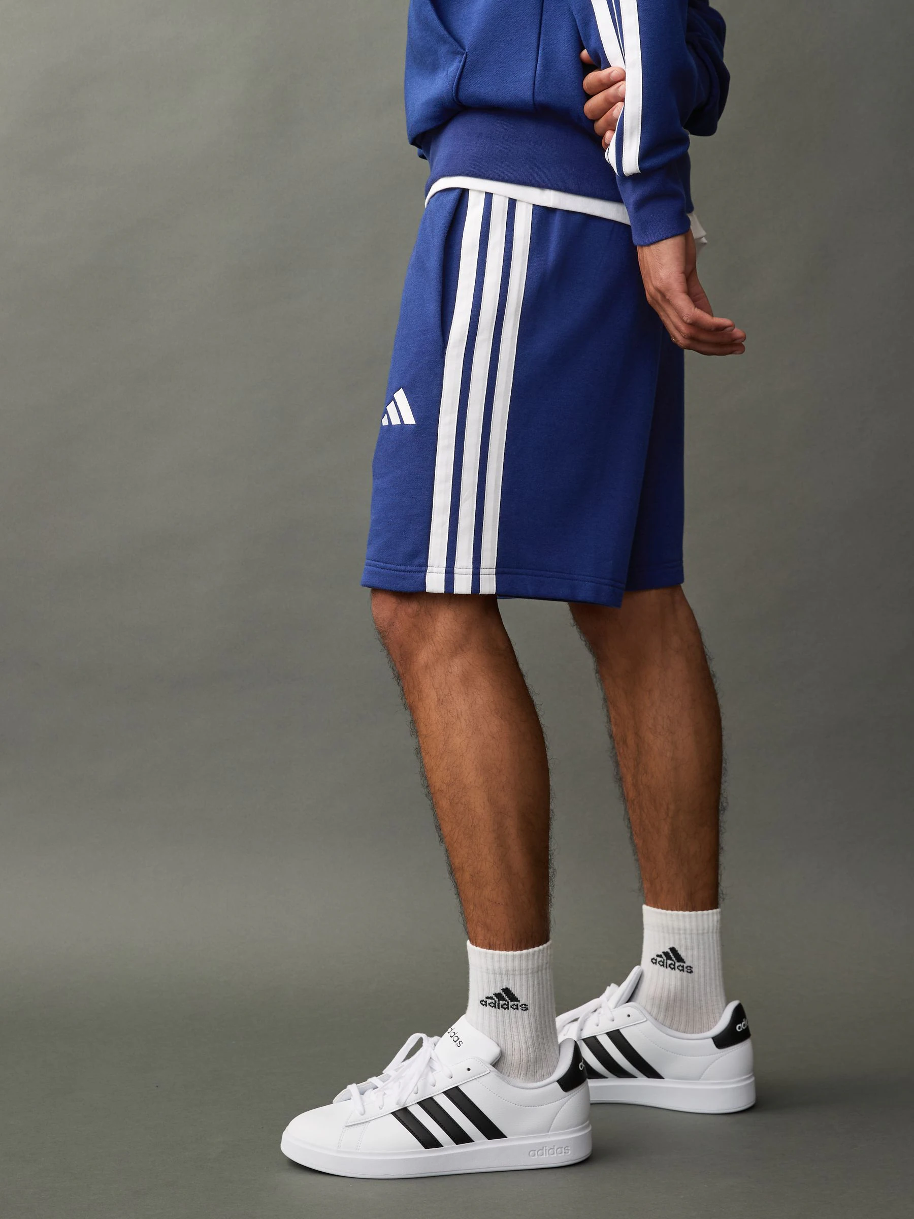Blauw - adidas Essential 3-Stripes French Terry Shorts