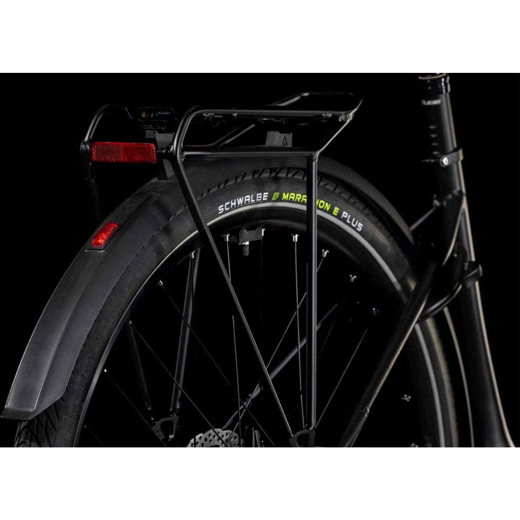 Cube Supreme Hybrid Comfort SLX 625 2025