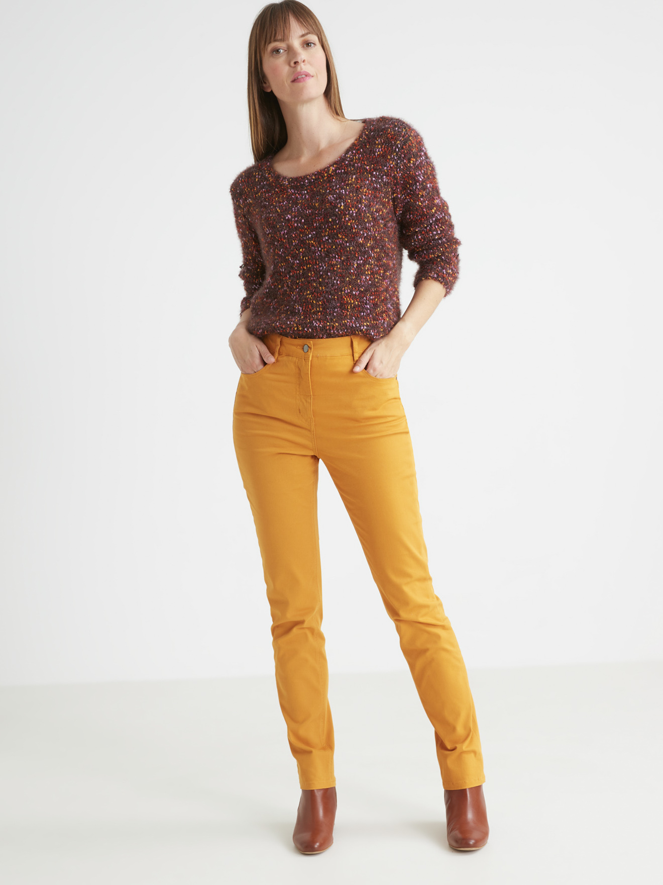 Pantalon 5 poches coupe droite