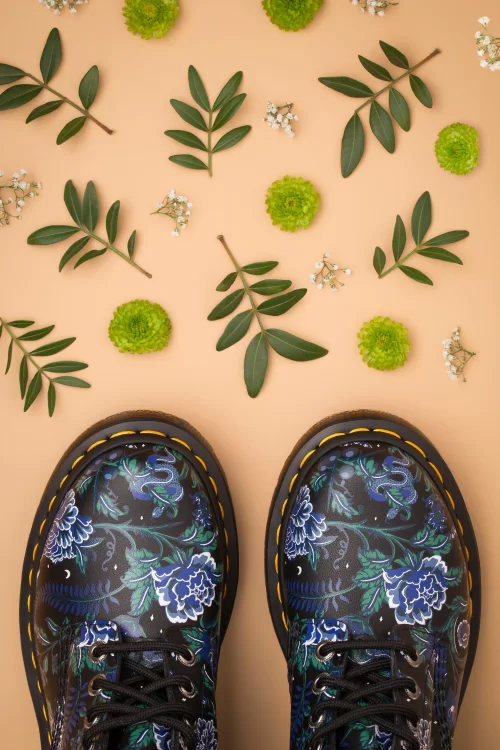 Dr. Martens 1460 Pascal Backhand Mystic Garden bloemenlaarzen in zwart