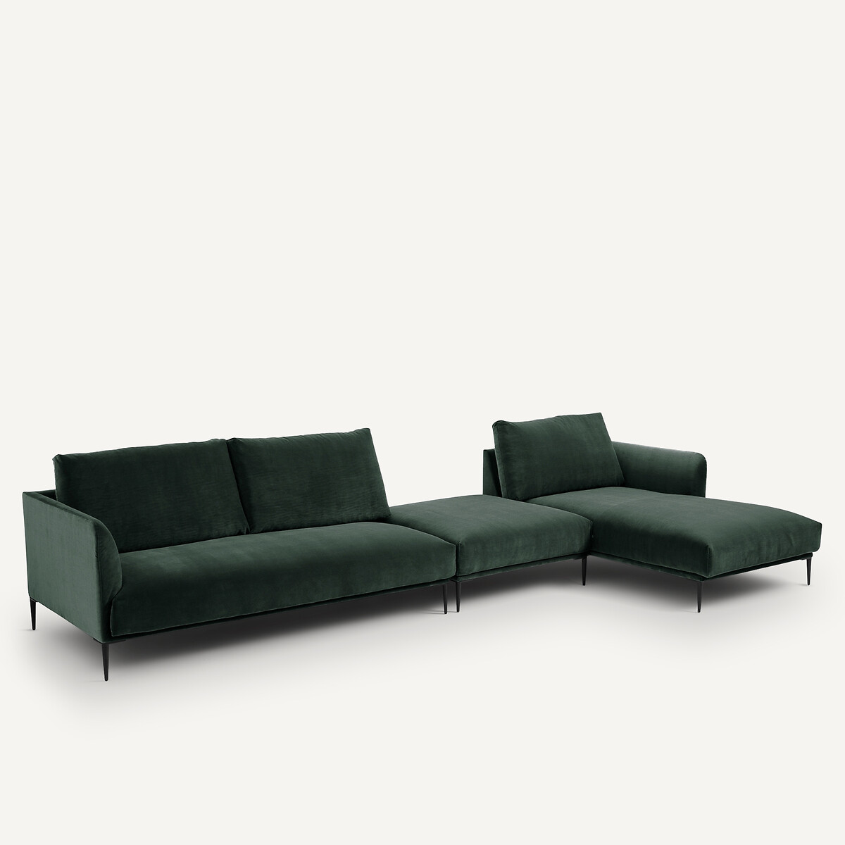 AM.PM<br>Puf XL em veludo, design Oscar E.Gallina