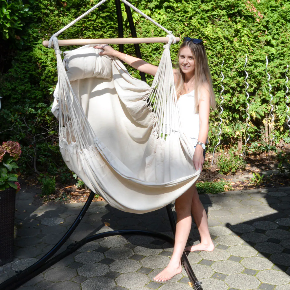 XXL Liege Hängesessel mit Seitenfach und Kissen - 220x120cm Outdoor Hängematte